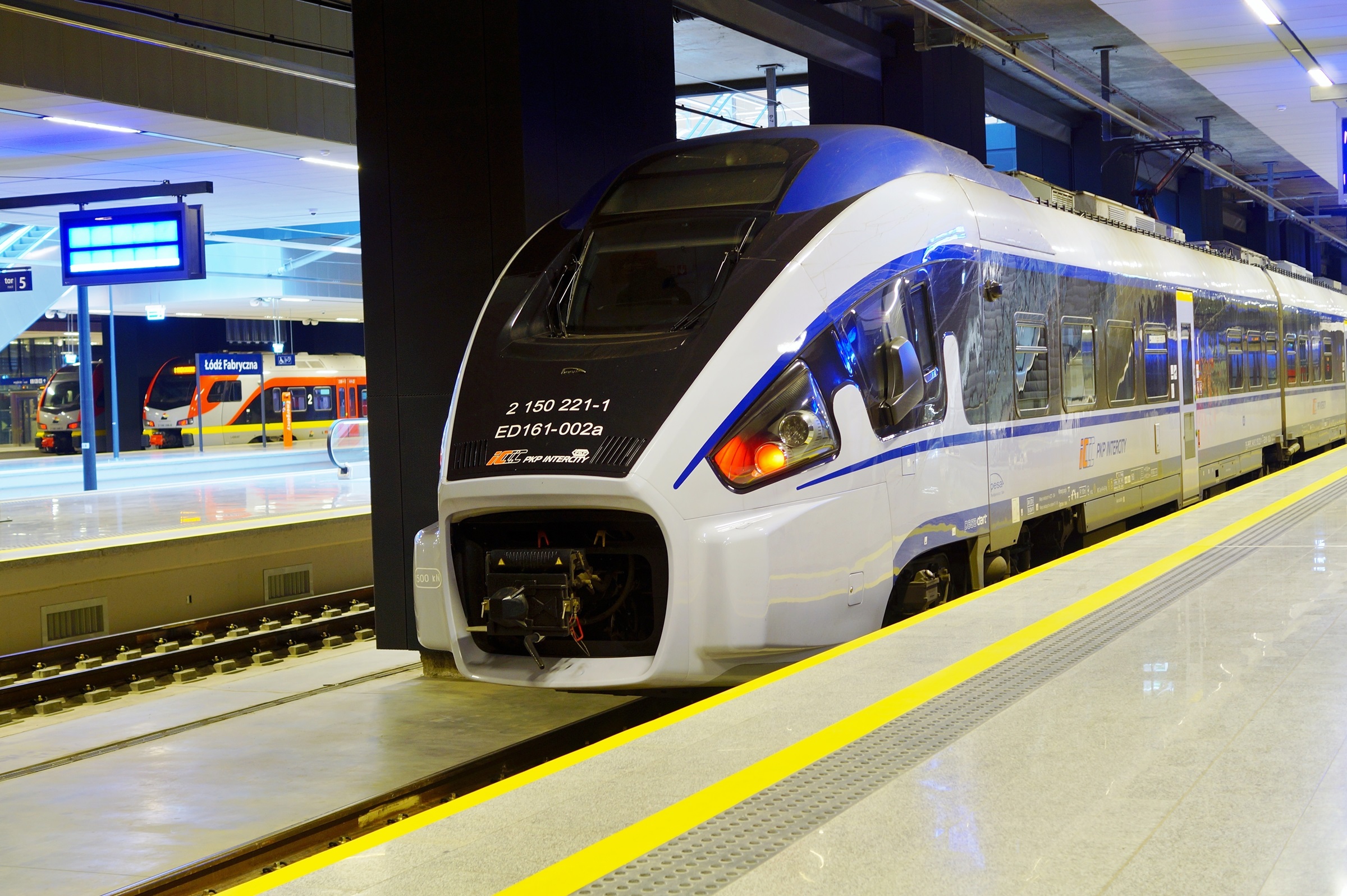 Tak teraz będziesz kupować bilety na pociąg. PKP Intercity z nową platformą