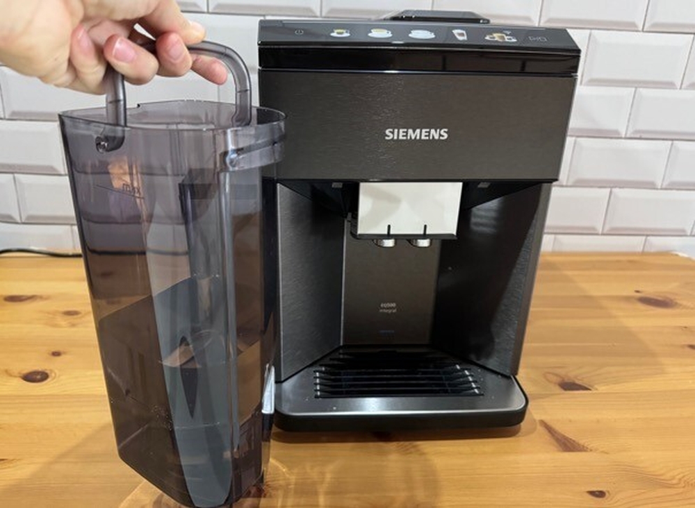 Ekspres do kawy Siemens EQ500 TQ518RX3