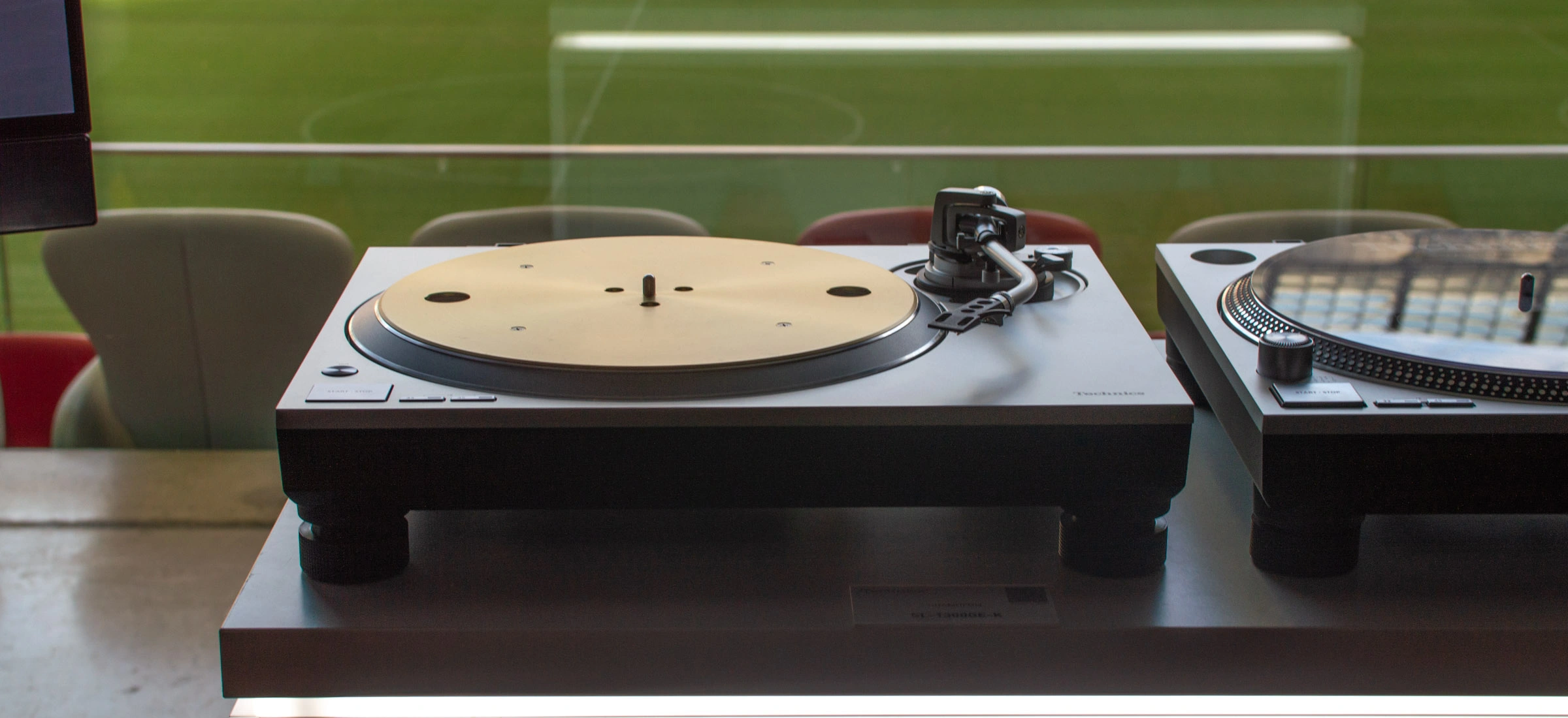 Technics SL-1300G