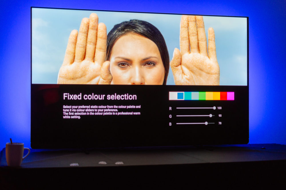 Niektóre z nowych funkcji Ambilight Plus trafią do telewizorów ze 'zwykłym' Ambilight