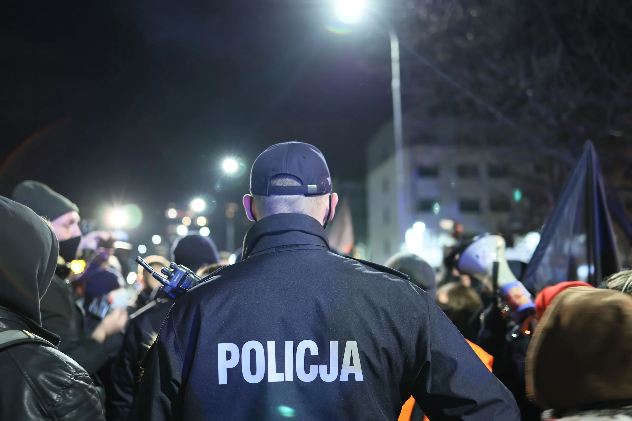 Policja będzie spryskiwać ludzi sprejem. Mówi, że chodzi o bezpieczeństwo