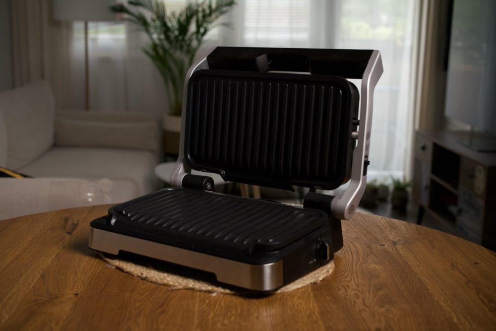 https://ocs-pl.oktawave.com/v1/AUTH_2887234e-384a-4873-8bc5-405211db13a2/spidersweb/2024/10/tefal-optigrill-4w1-03-1000x667.jpeg