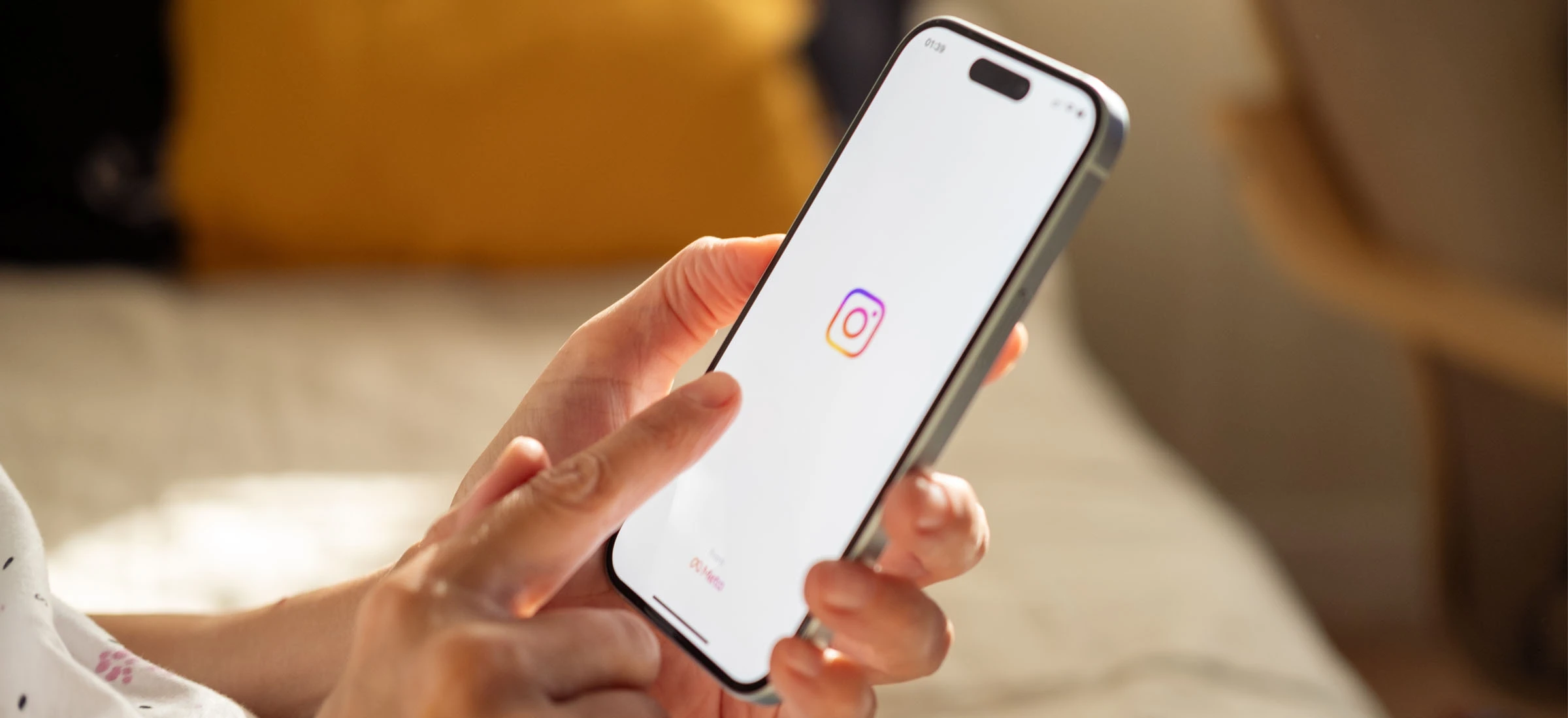 Instagram z magicznym przyciskiem. Pozwoli ci zacząć od nowa