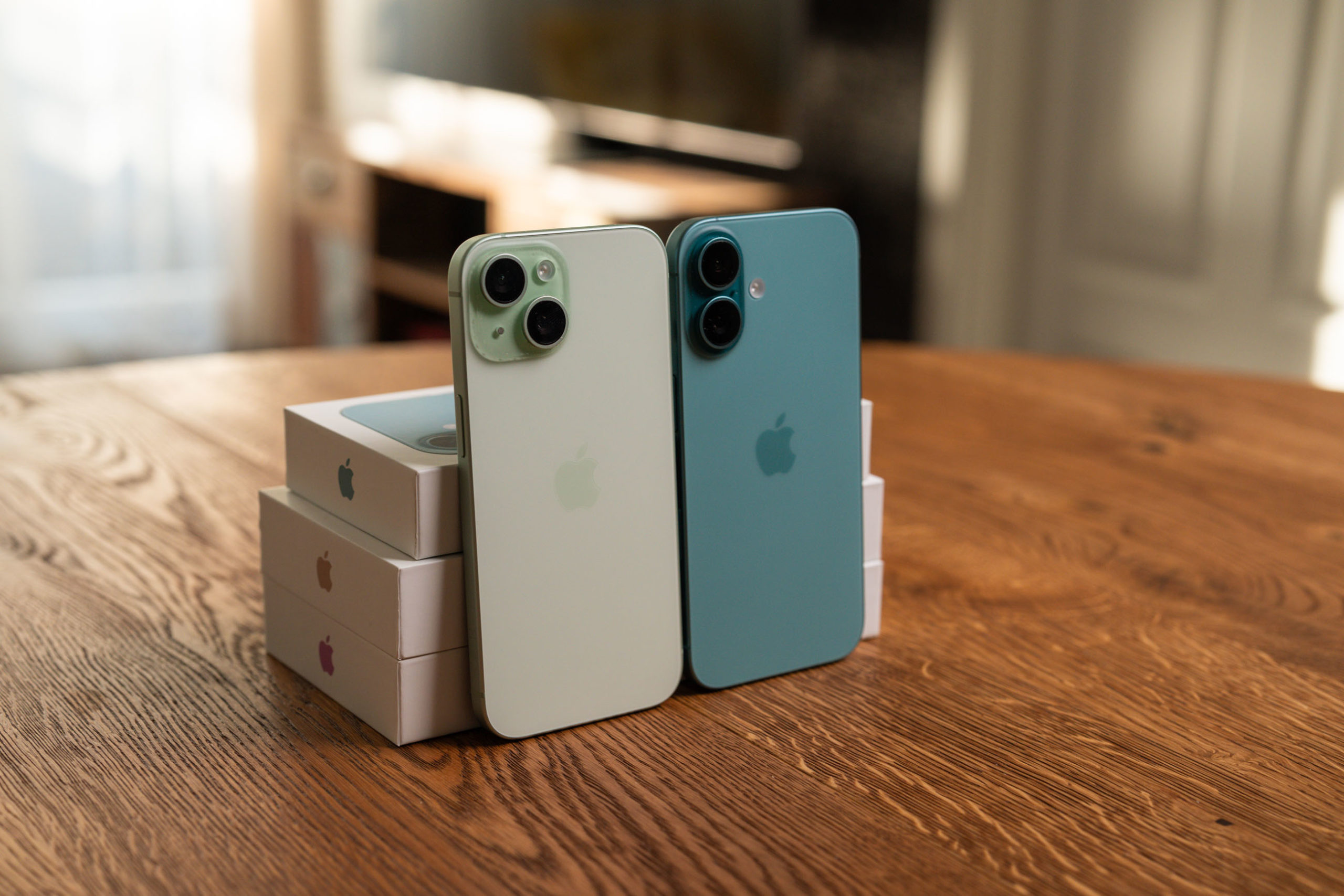 iphone 15 i iPhone 16