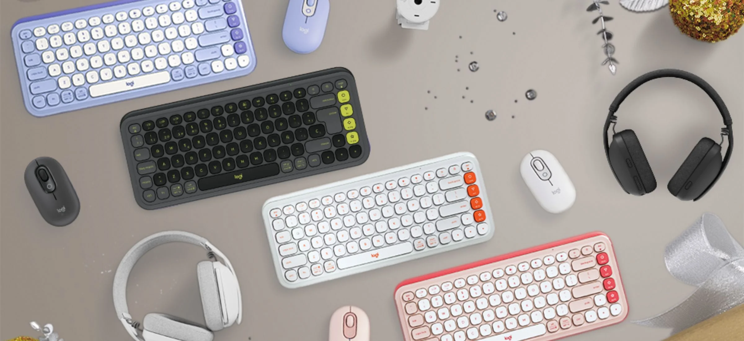 Oto zestaw klawiatury i myszy Logitech POP Icon Combo. Idealny pomysł na świąteczny prezent