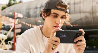 Asus ROG Phone 9 (Pro) to najszybszy taki smartfon z Androidem. Może nie wygląda, ale to bestia
