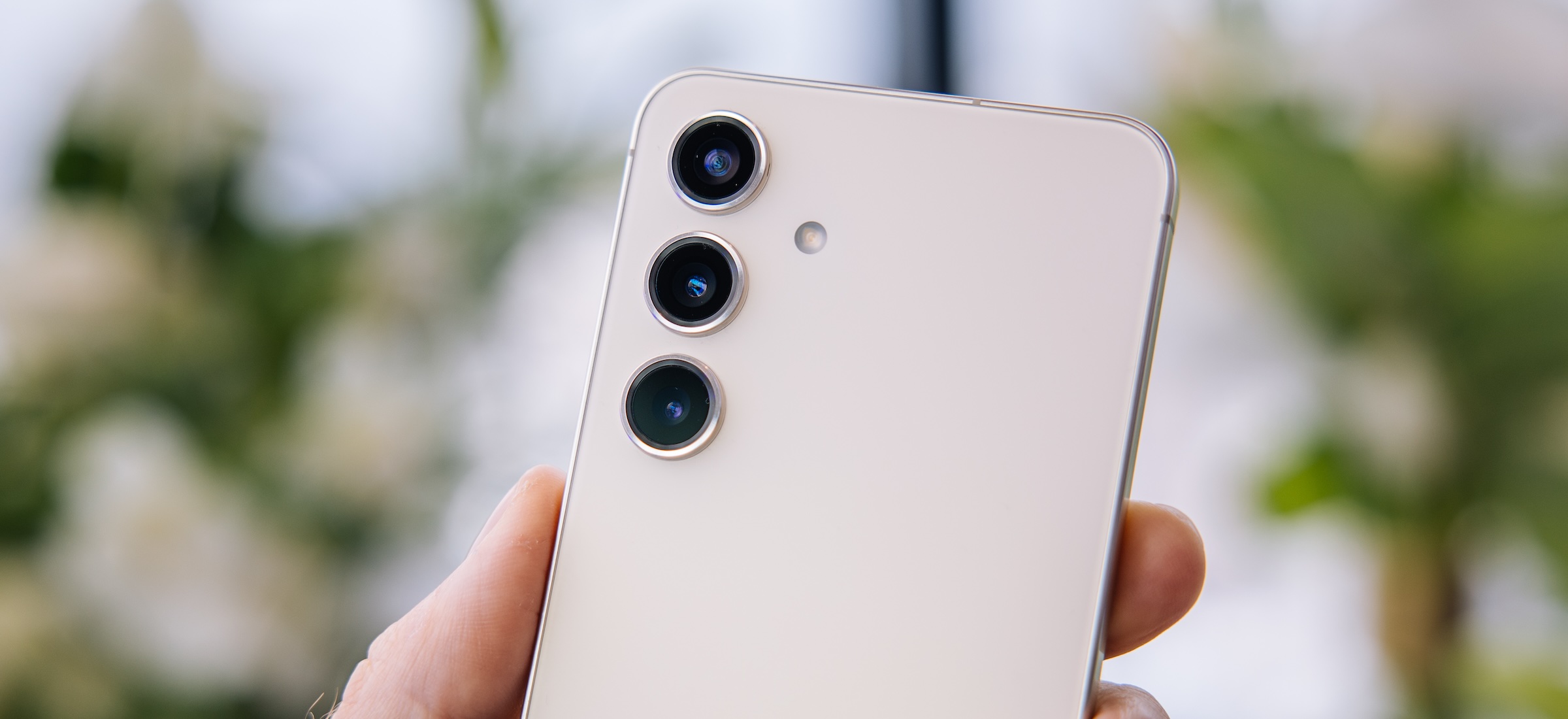 Mówi, że aktualizacja One UI 7.0 dla Samsunga jest już blisko. Oto dlaczego
