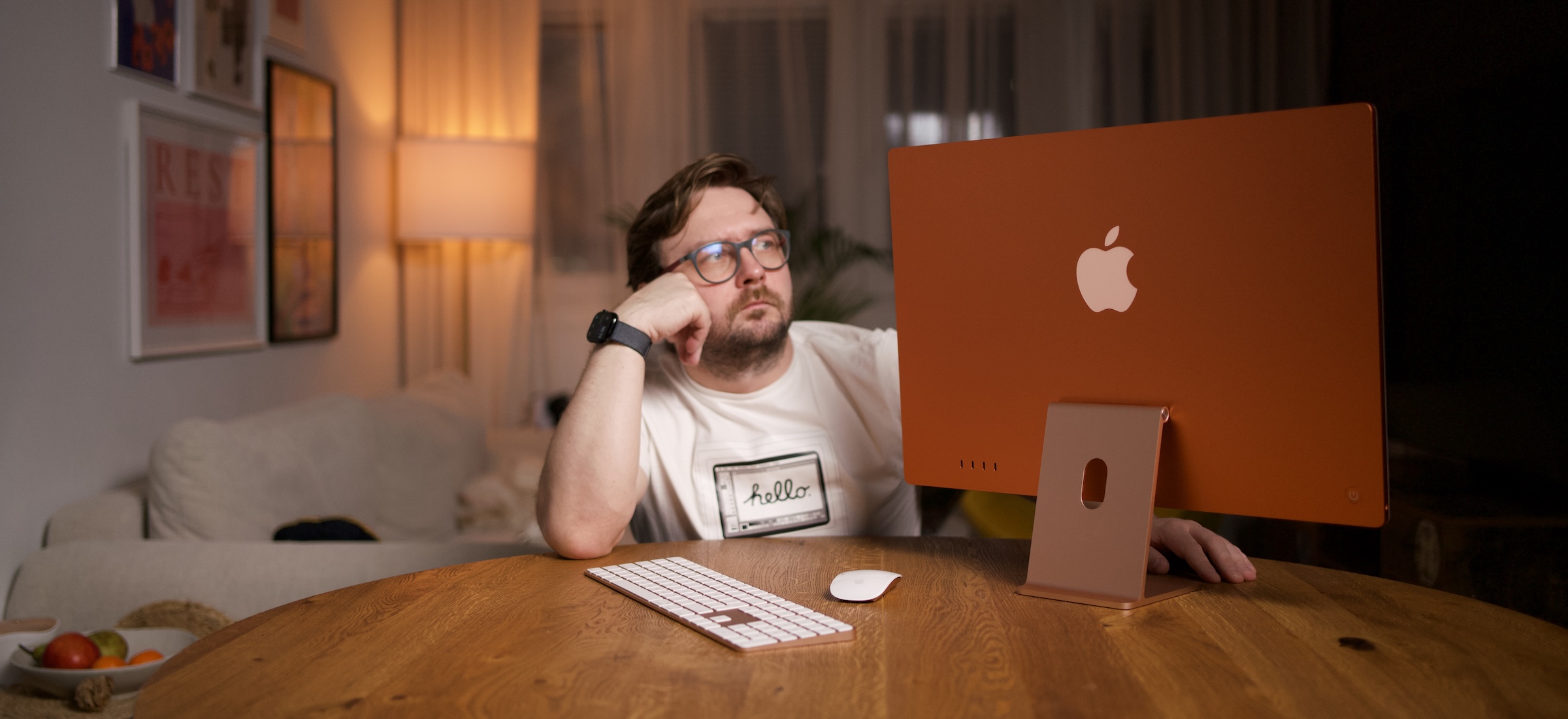 Apple przyznał, że nie ma szans w konkurencji z Google'em. Podał trzy powody