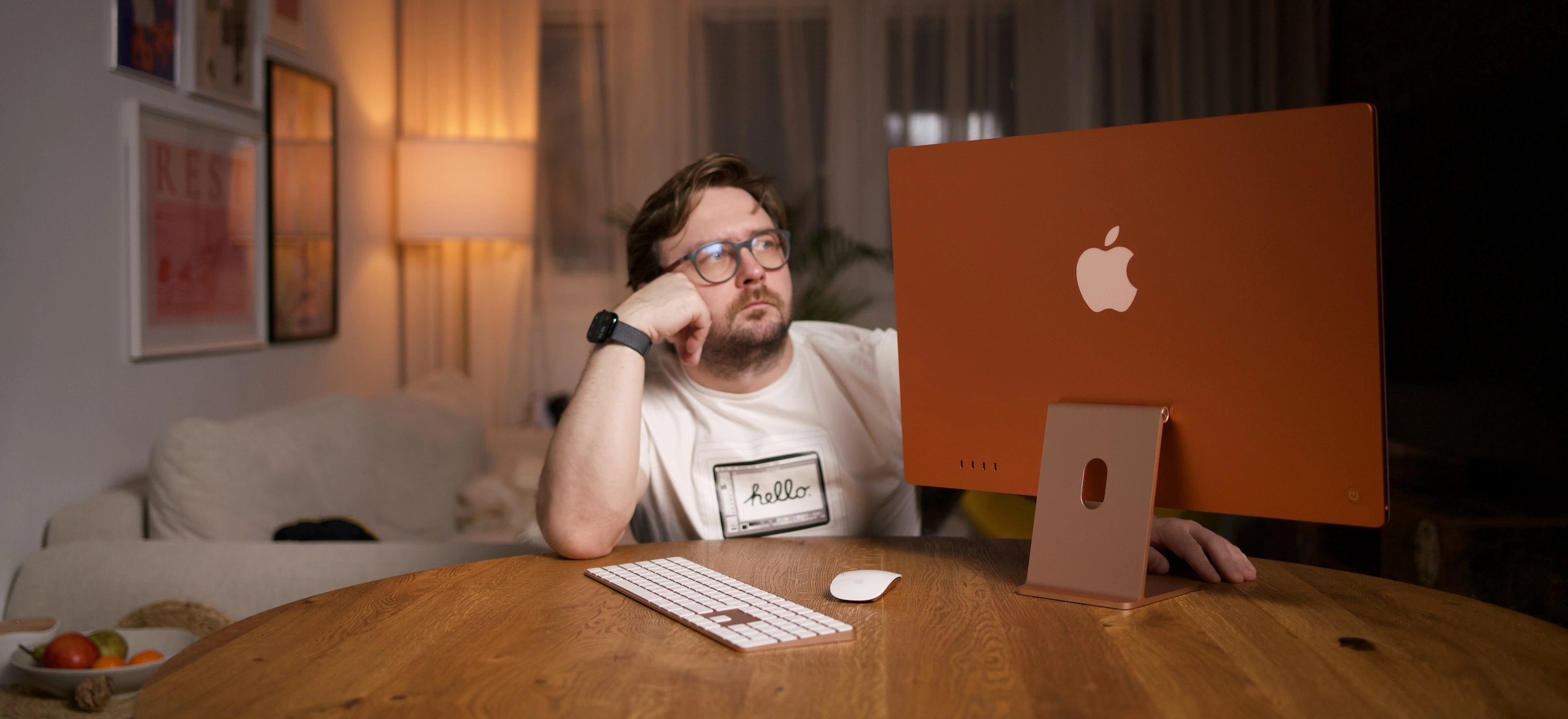 Apple przyznał, że nie ma szans w konkurencji z Google'em. Podał trzy powody