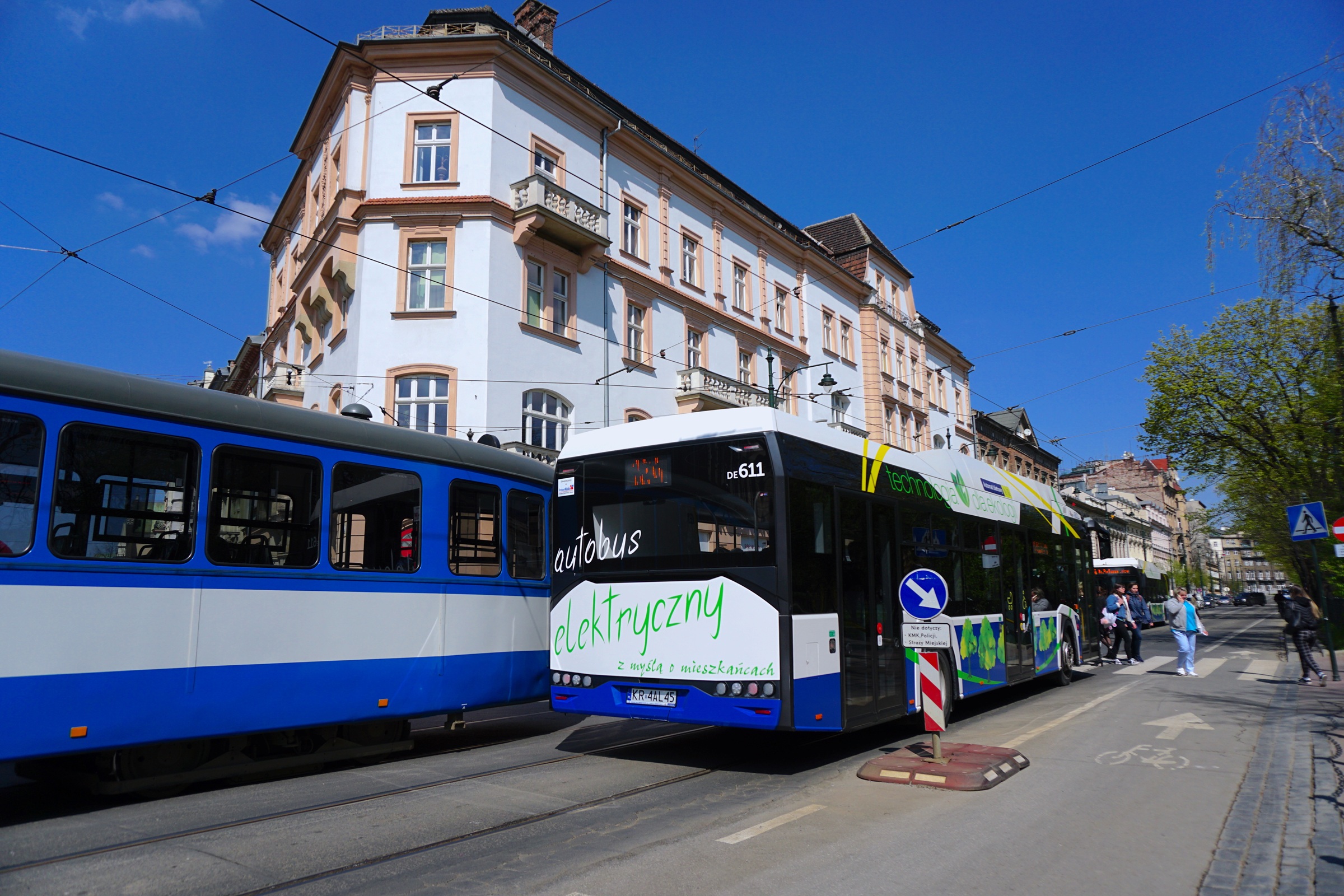 Pasażerowie mają problem. Krakowskie MPK zaatakowane przez hakerów