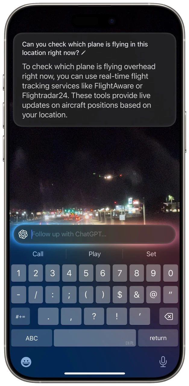 https://ocs-pl.oktawave.com/v1/AUTH_2887234e-384a-4873-8bc5-405211db13a2/spidersweb/2025/01/apple-intelligence-visual-3.jpeg