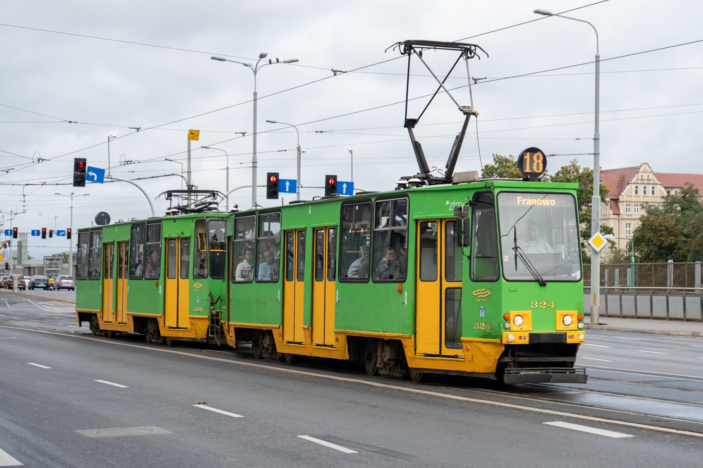Pieklą się, bo Poznań kupuje używane tramwaje. I to z Niemiec