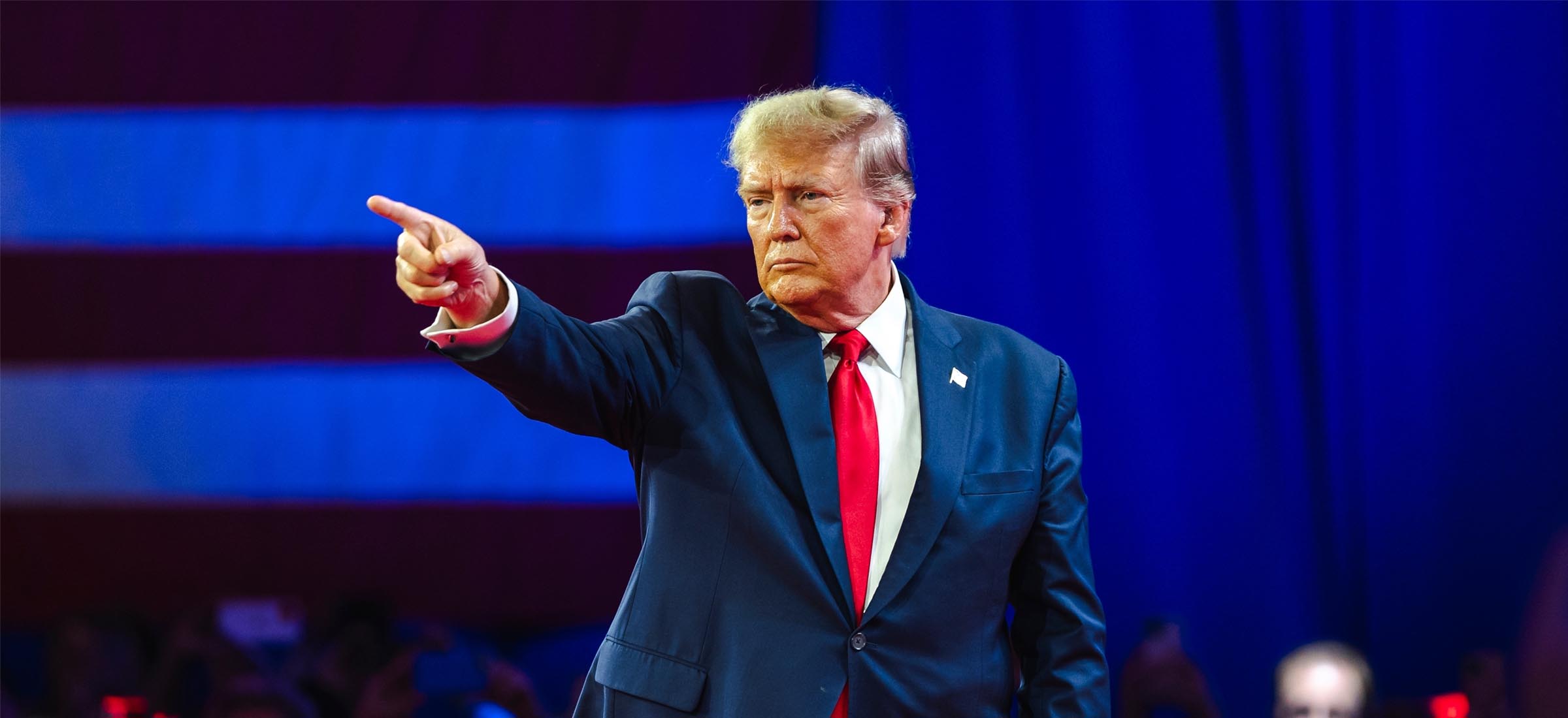 Trump nie odróżnia prawa od podatków. Ale big techy się cieszą, bo nagadał bzdur o Unii Europejskiej