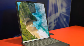 Lenovo ThinkBook Plus Gen 6 Rollable rośnie w oczach. Gest ręką sprawi, że z obudowy wyjedzie więcej ekranu