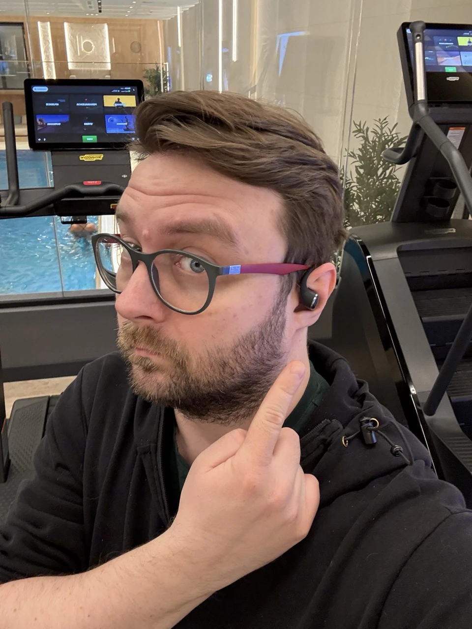 https://ocs-pl.oktawave.com/v1/AUTH_2887234e-384a-4873-8bc5-405211db13a2/spidersweb/2025/02/huawei-freearc-sluchawki-bezprzewodowe-sportowe-opinie-3.jpeg