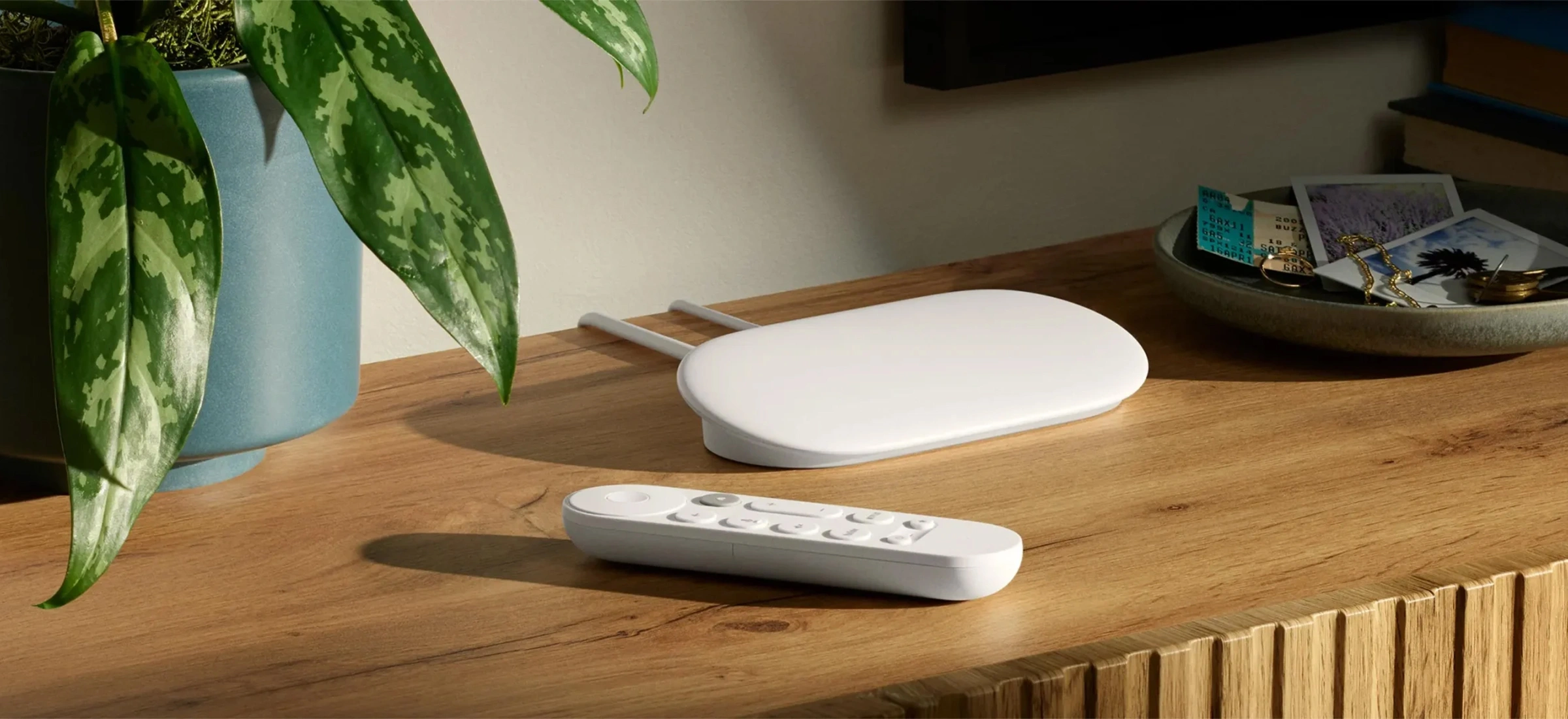 podświetlane piloty Google TV