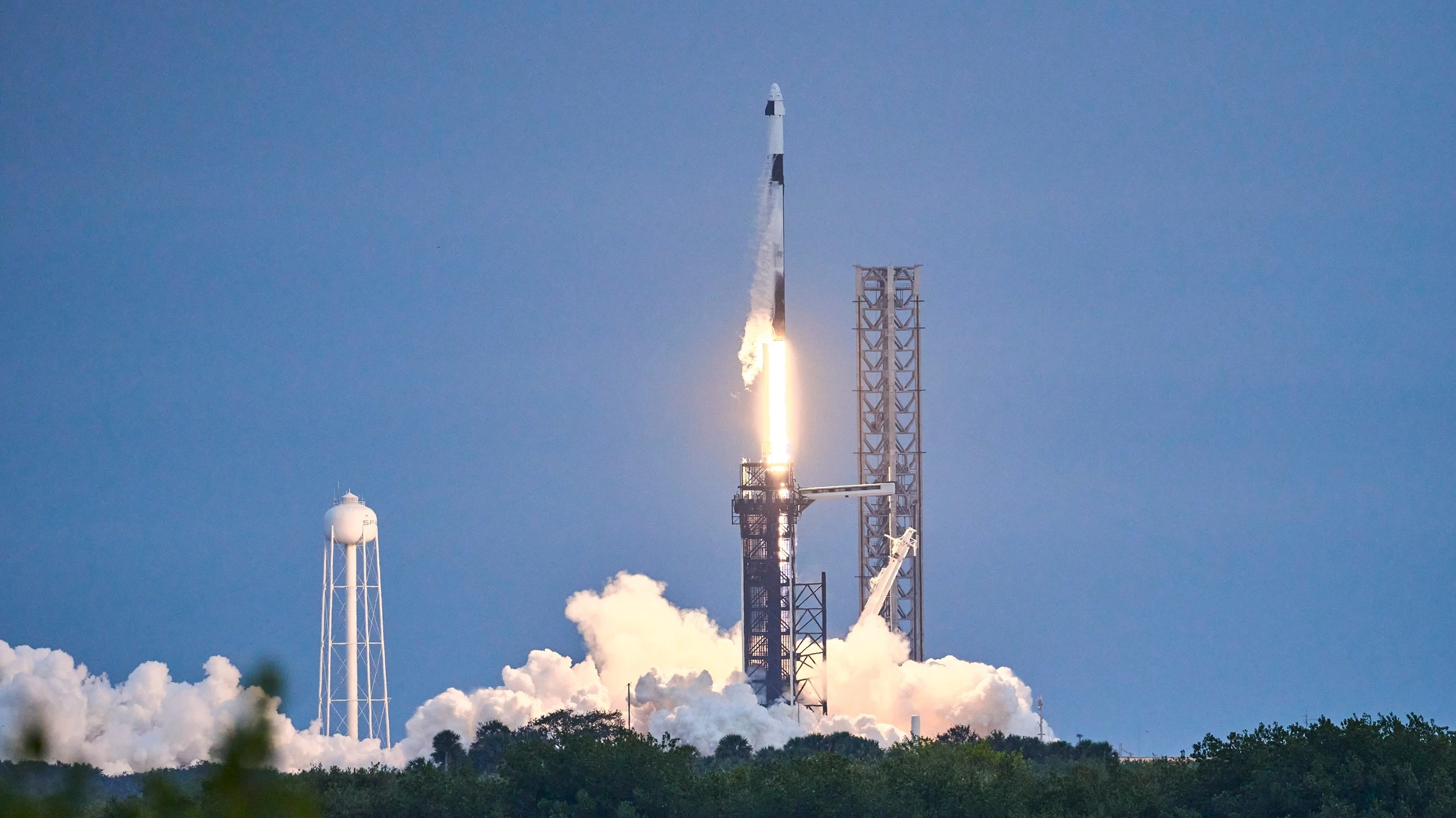 Szczątki rakiety SpaceX spadły w Polsce. Tak wygląda "tajemniczy zbiornik"
