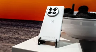 OnePlus 13T (13 Mini) sprawi, że zapomnisz o ładowarce. Mały, ale z potężną mocą