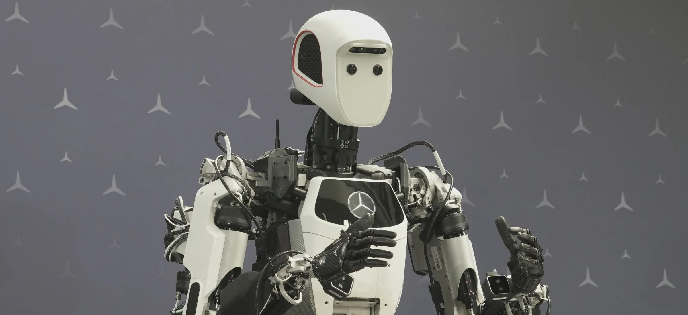 Zobaczyłem robota, który złoży twój następny samochód. I wygląda jak ty