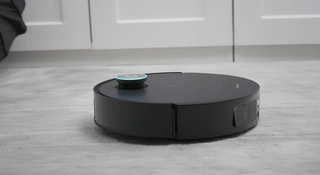 Ten robot naprawdę umie skakać. Dreame X50 Ultra – test