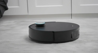 Ten robot naprawdę umie skakać. Dreame X50 Ultra - test