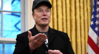Zwolnionych pracowników zastąpi niedziałającym botem. Elon Musk ma chory plan