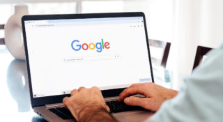 Google AI Overviews trafia do Polski. Będzie klej na pierogach?