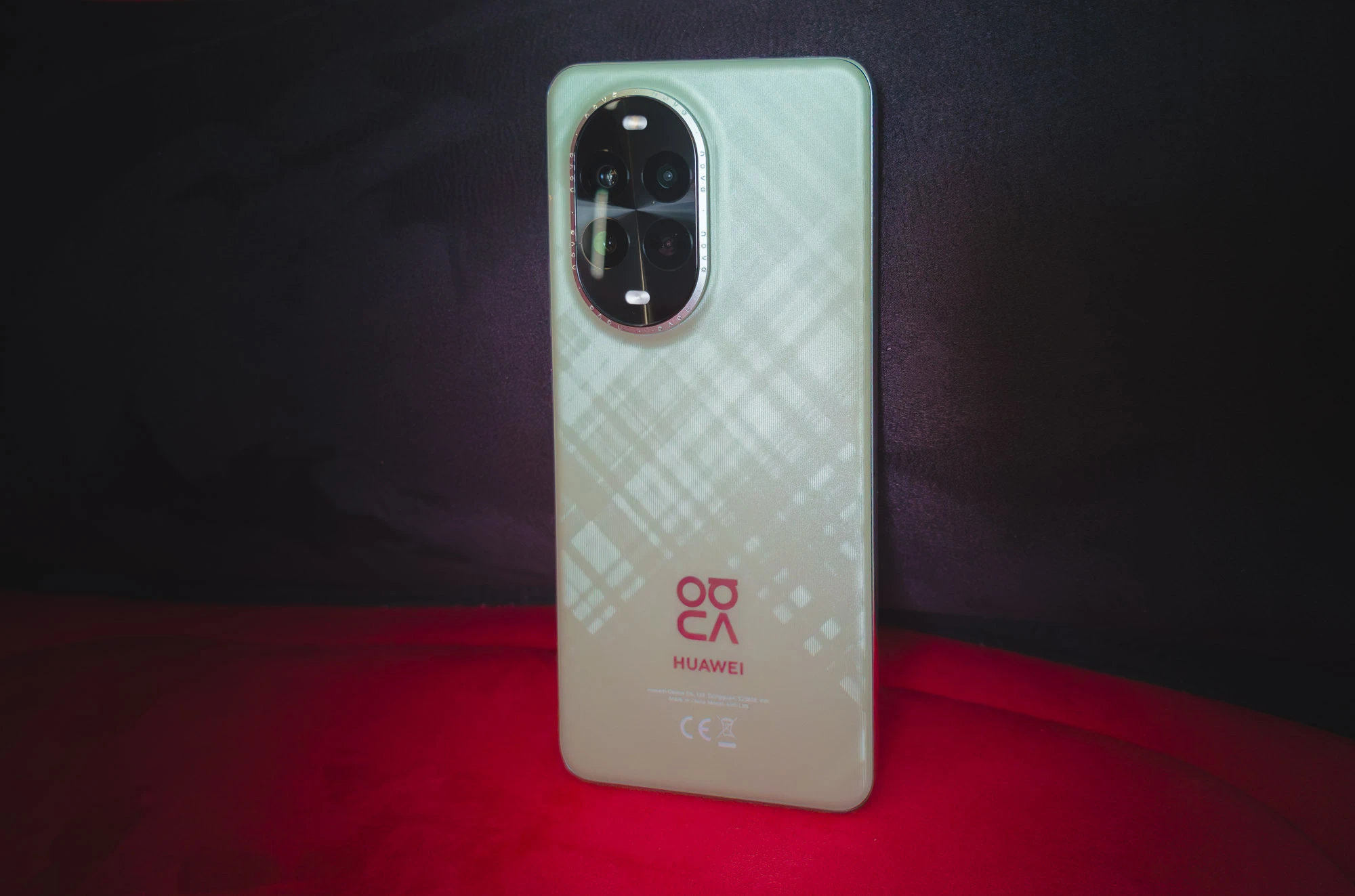 Huawei Nova 13 Pro to smartfon dla influencera. Podkręcisz nim wyświetlenia