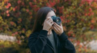 Sprawdziłam, jak działa Canon EOS R8. Już wiem, czego mi brakowało - recenzja