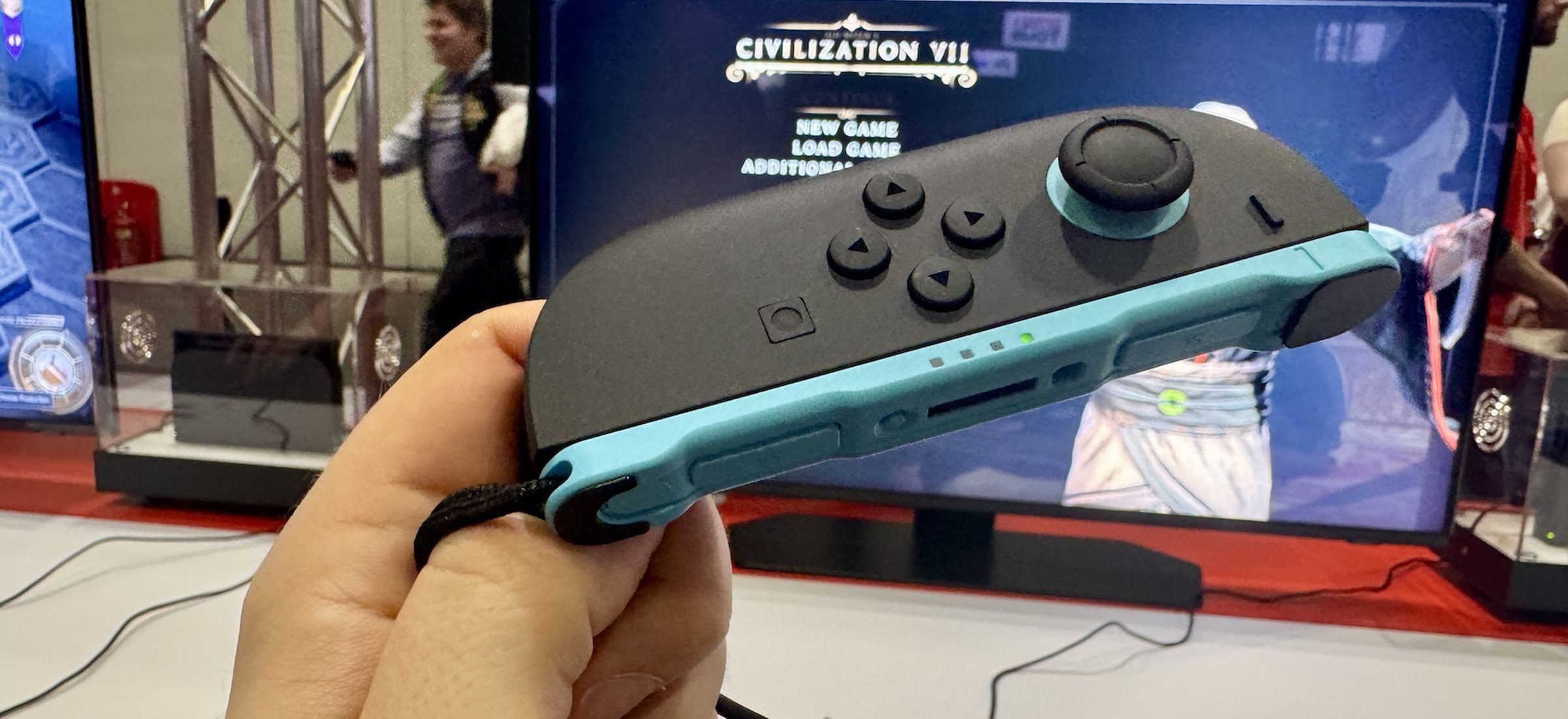 Pad Nintendo Switch 2 w roli myszki? Ależ to jest unikalne sterowanie