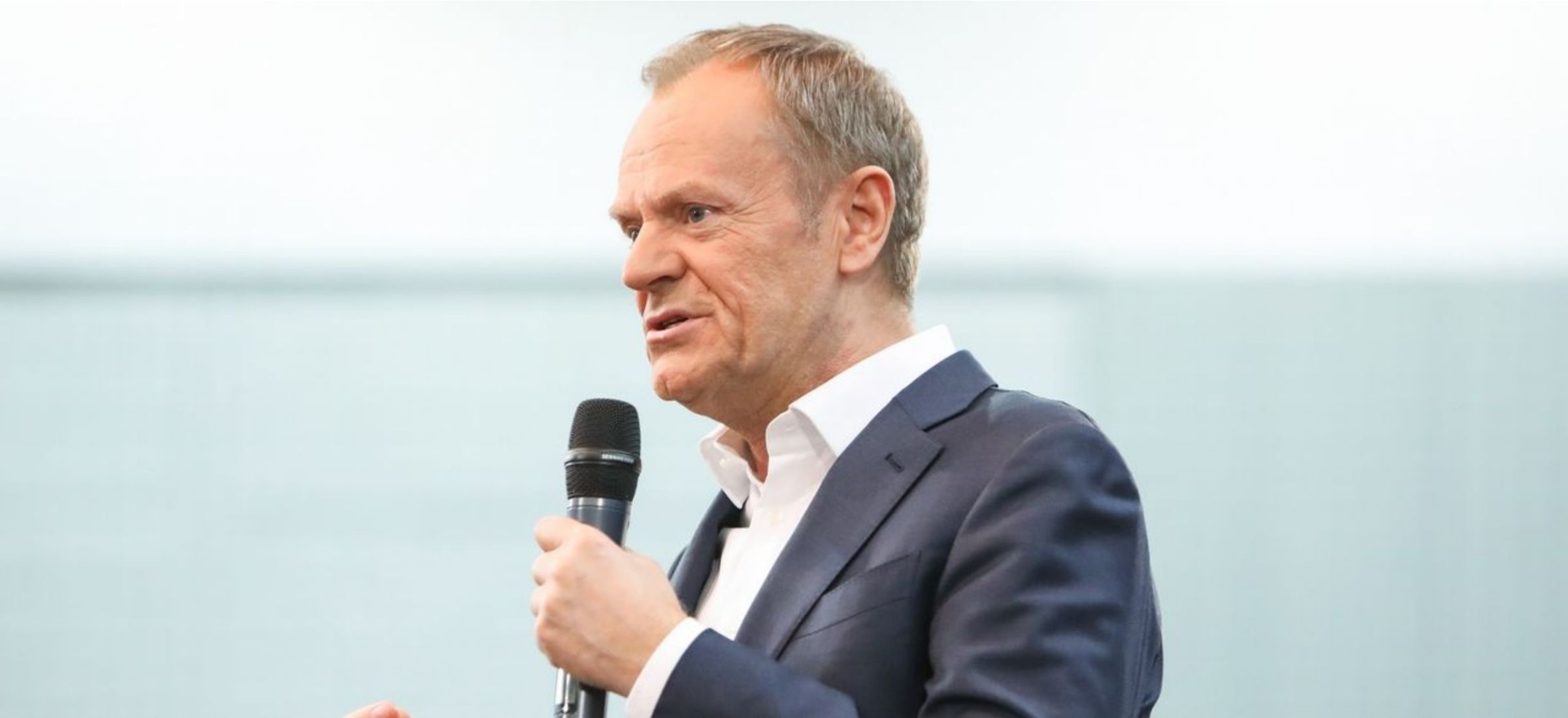 Donald Tusk: Polska ofiarą cyberataku na system informatyczny. W tle ingerencja w wybory