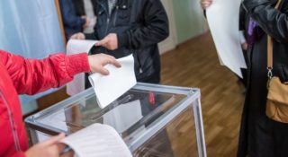 Facebook będzie czuwać na wyborami prezydenckimi w Polsce. Ach, co za obrońca demokracji
