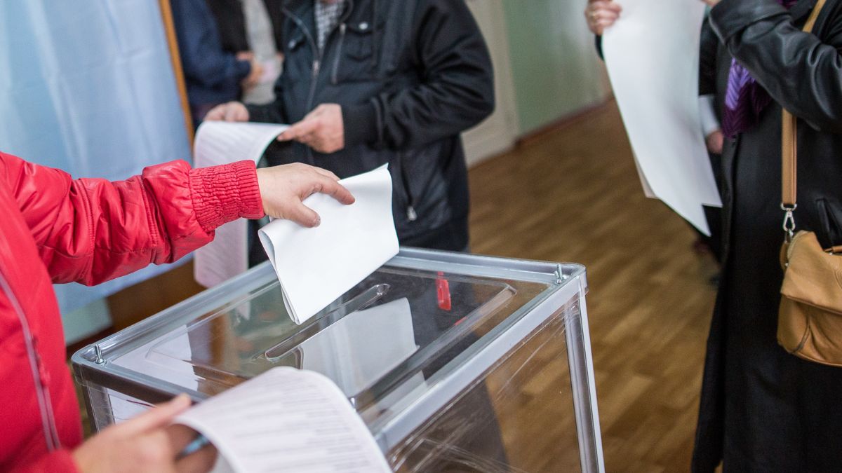 Facebook będzie czuwać na wyborami prezydenckimi w Polsce. Ach, co za obrońca demokracji