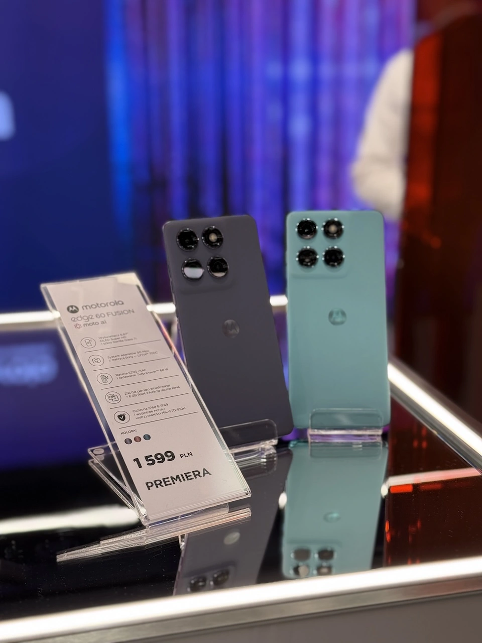 https://ocs-pl.oktawave.com/v1/AUTH_2887234e-384a-4873-8bc5-405211db13a2/spidersweb/2025/04/lenovo-showroom-motorola-10.jpeg