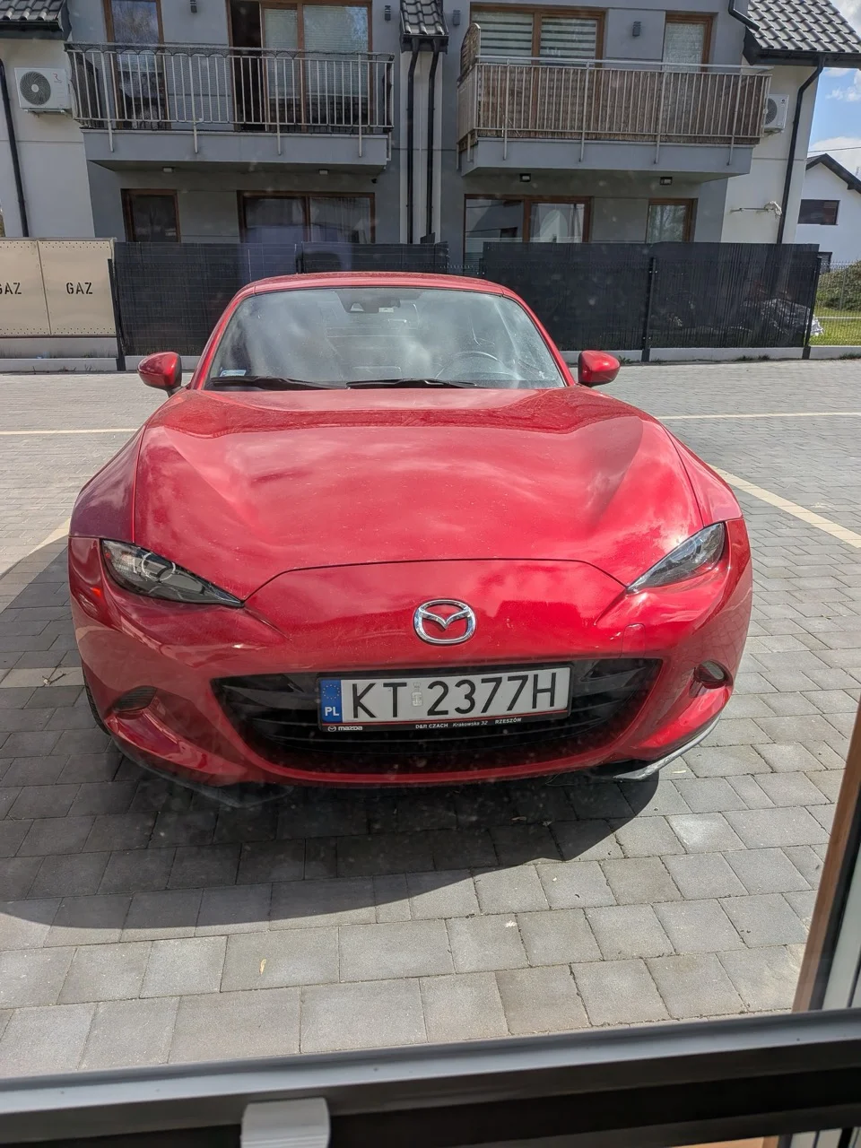 https://ocs-pl.oktawave.com/v1/AUTH_2887234e-384a-4873-8bc5-405211db13a2/spidersweb/2025/04/pixel-9a-fotki-43.jpeg