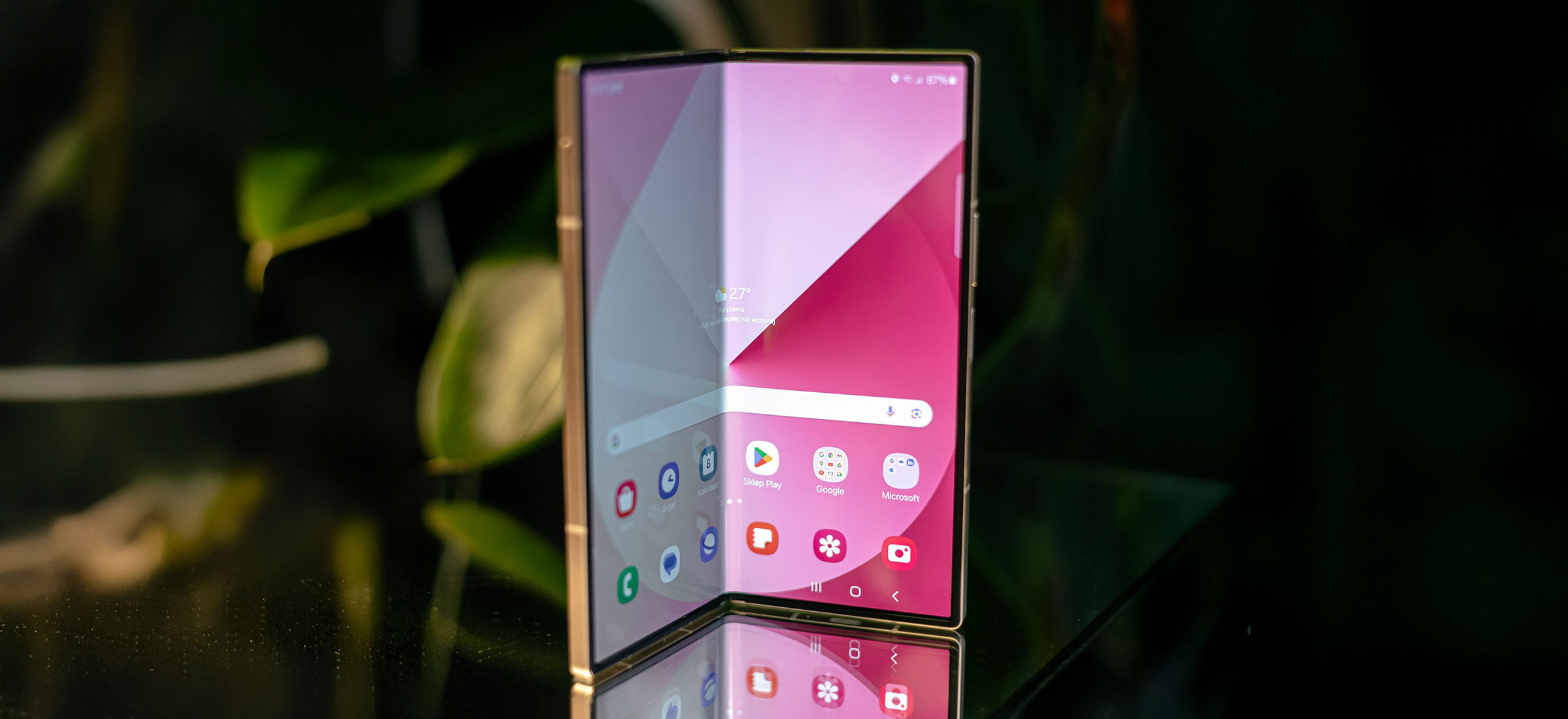 wyświetlacz składanego iPhone'a
