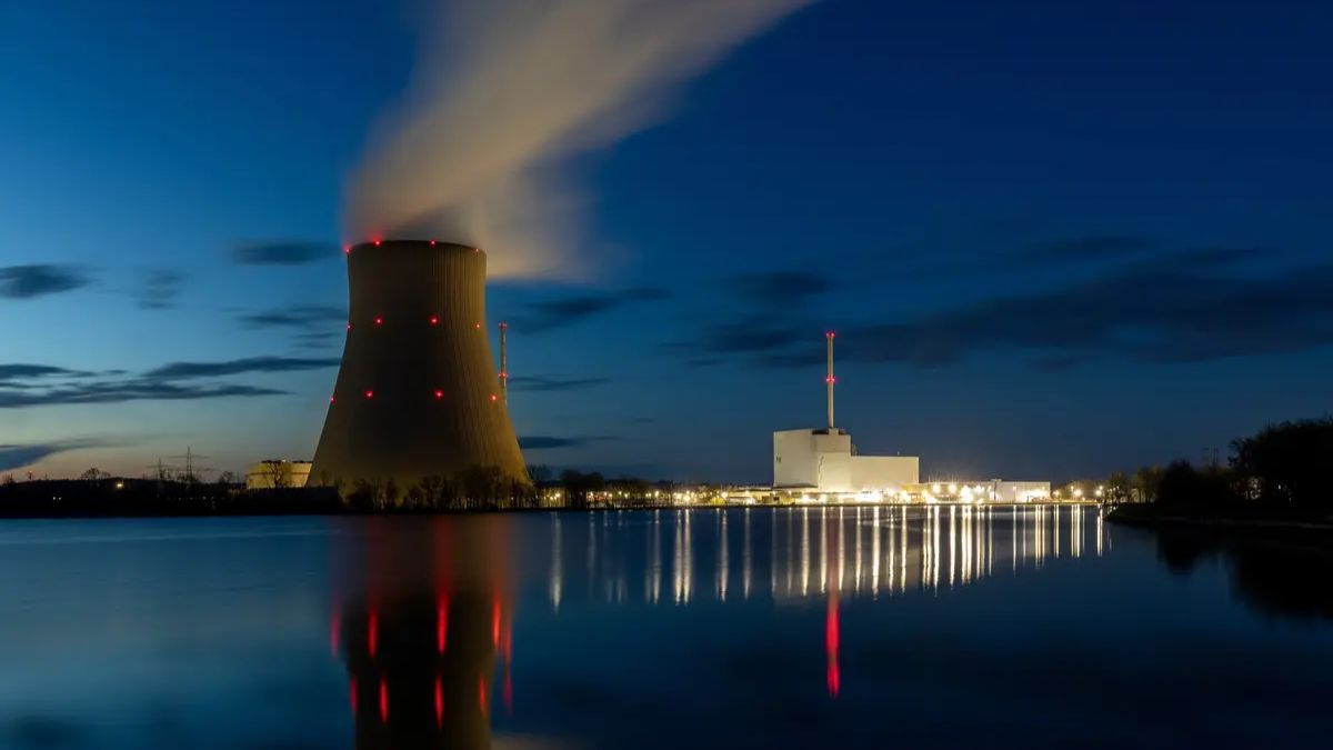 Jest nowy problem z AI. Będziemy potrzebować atomu