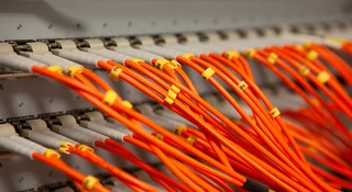 Ruch o sile 1,3 Tbps uderzył w infrastrukturę polskiej firmy. Rekordowy atak został zatrzymany przez CERT Orange Polska