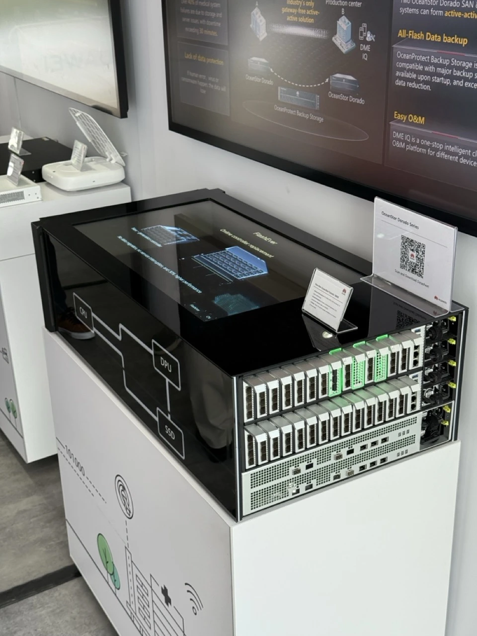 OceanStor Dorado Series