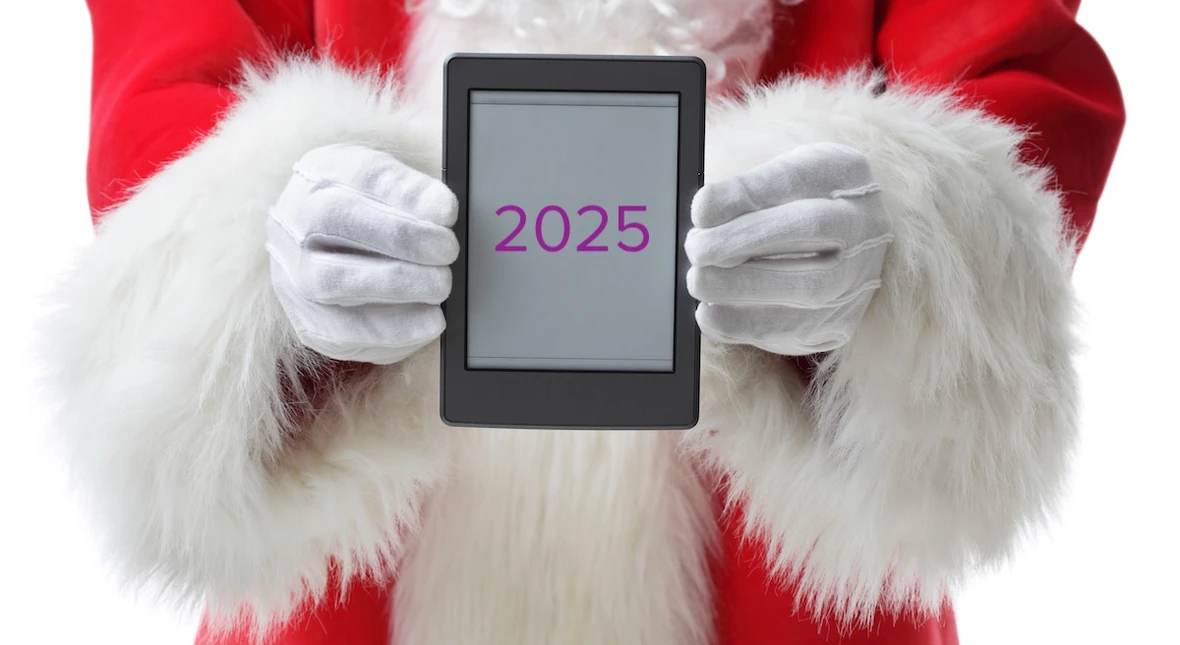 jaki-czytnik-ebookow-wybrac-polecane-modele-nie-tylko-amazon-kindle-2025-prezent