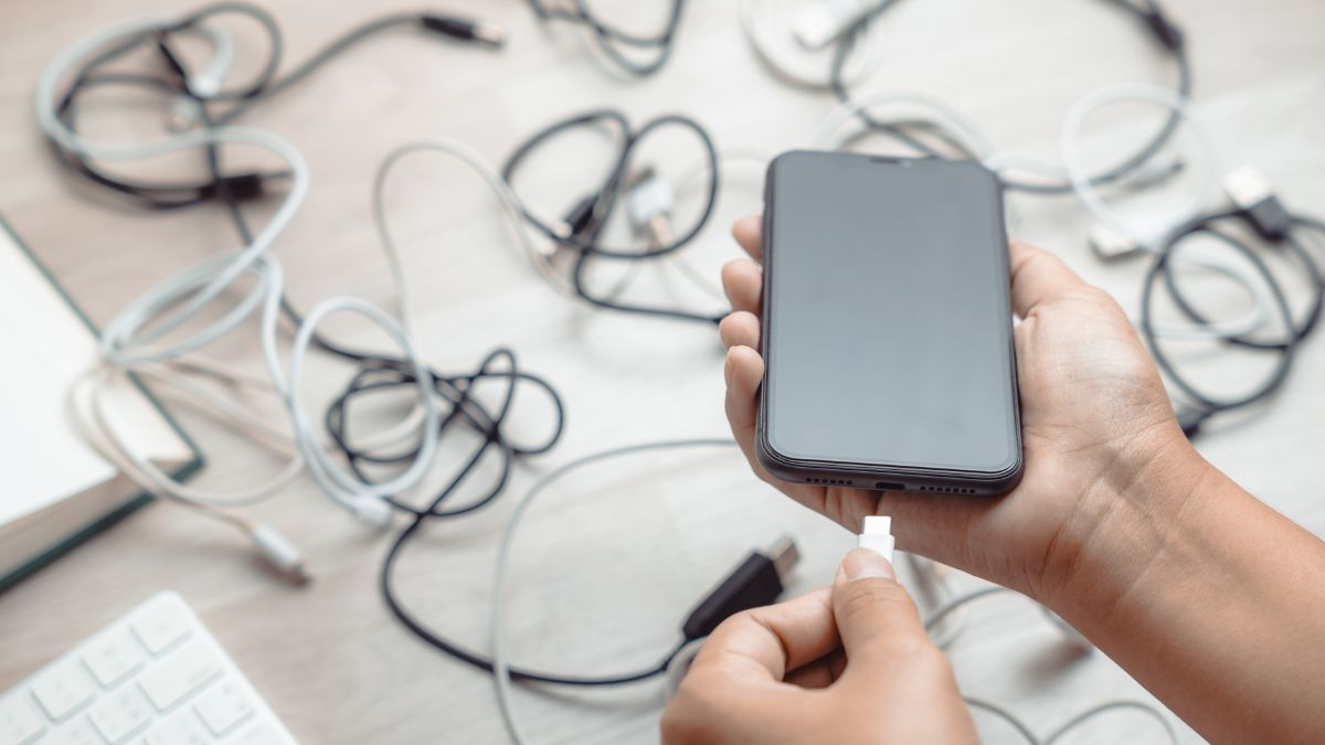 Jedna szybka ładowarka dla wszystkich smartfonów. Chińczycy mają plan