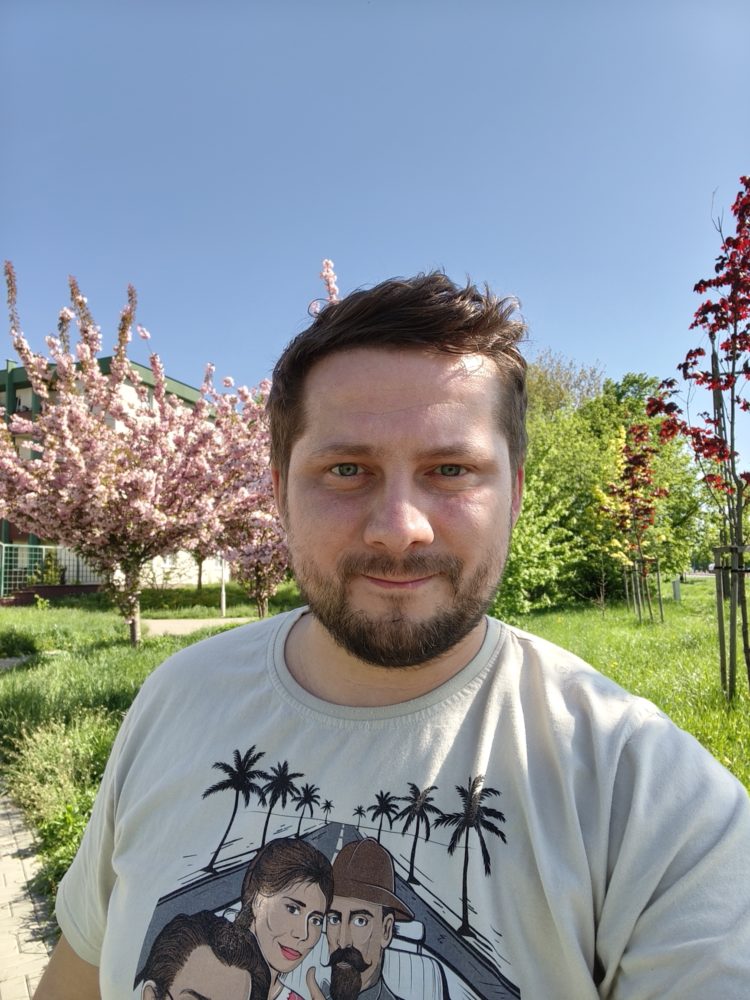 https://ocs-pl.oktawave.com/v1/AUTH_2887234e-384a-4873-8bc5-405211db13a2/spidersweb/2025/05/realme-14-5g-test-aparat-22-750x1000.jpg