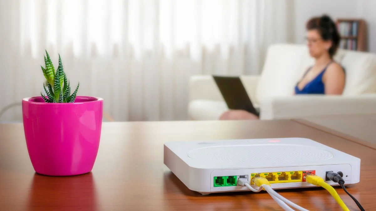 Netia ulepsza zasięg światłowodu. Szybki internet w domu (prawie) dla każdego