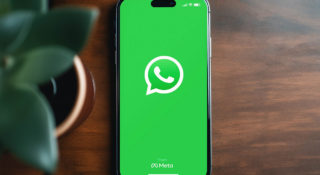 Meta udostępnia wszystkim użytkownikom Whatsappa Audio Hangouts. Nowa forma rozmowy przypomina swobodny czat bez konieczności odbierania połączenia.