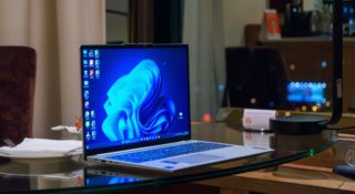 windows 11 laptop