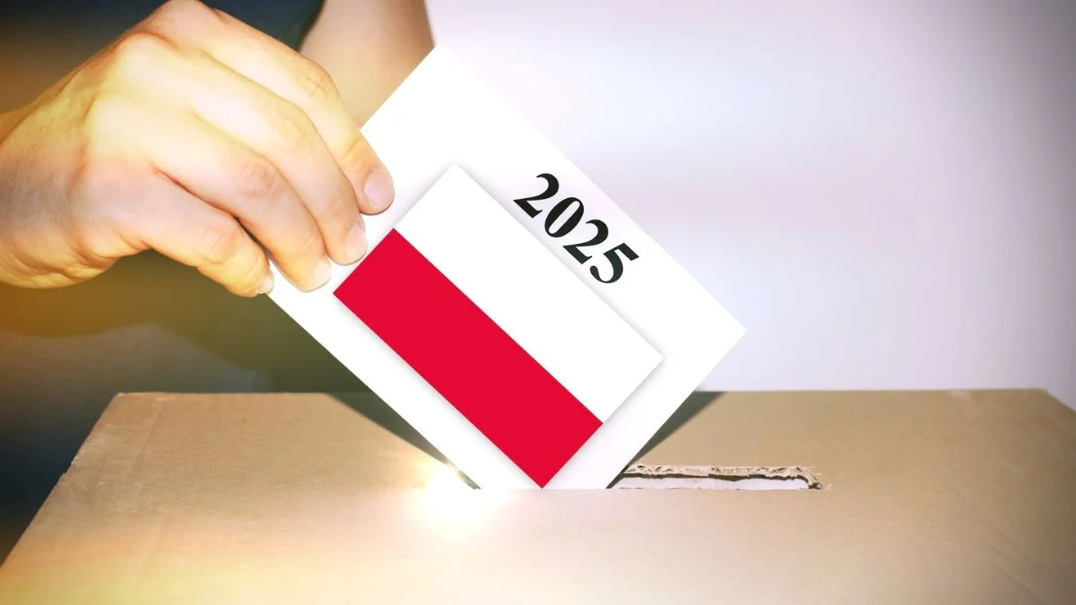 Na Facebooka trafiły reklamy kandydatów na prezydenta. Problem? Źródło pięniędzy: zagranica
