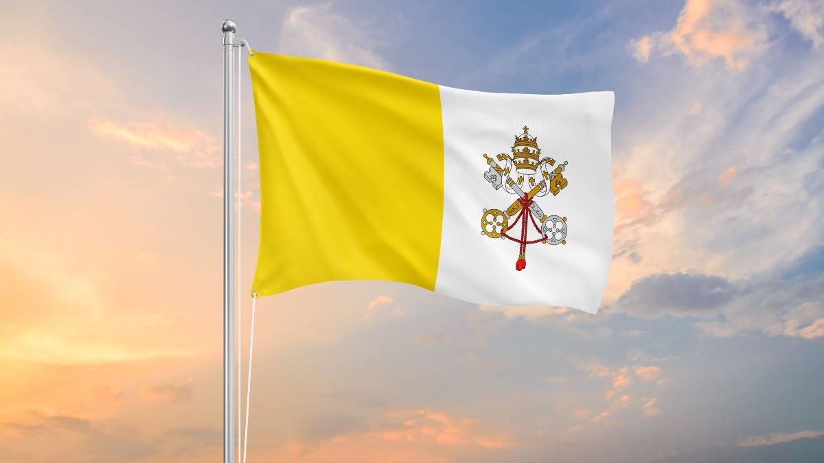 W Watykanie jak w więzieniu. Pełna izolacja na czas konklawe