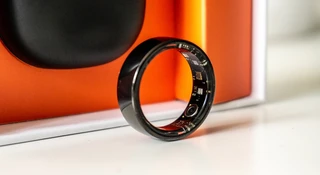 Ruszam kciukiem i zmieniam utwór na spacerze. ASTRAL Smart Ring – test obrączki z przyciskiem