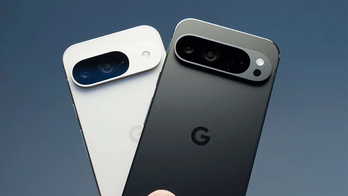 Google pokaże najnowsze smartfony z serii Google Pixel na krótko przed końcem wakacji. Wbrew oczekiwaniom mediów, które rozpaliła plotka o czerwcowej premierze urządzeń