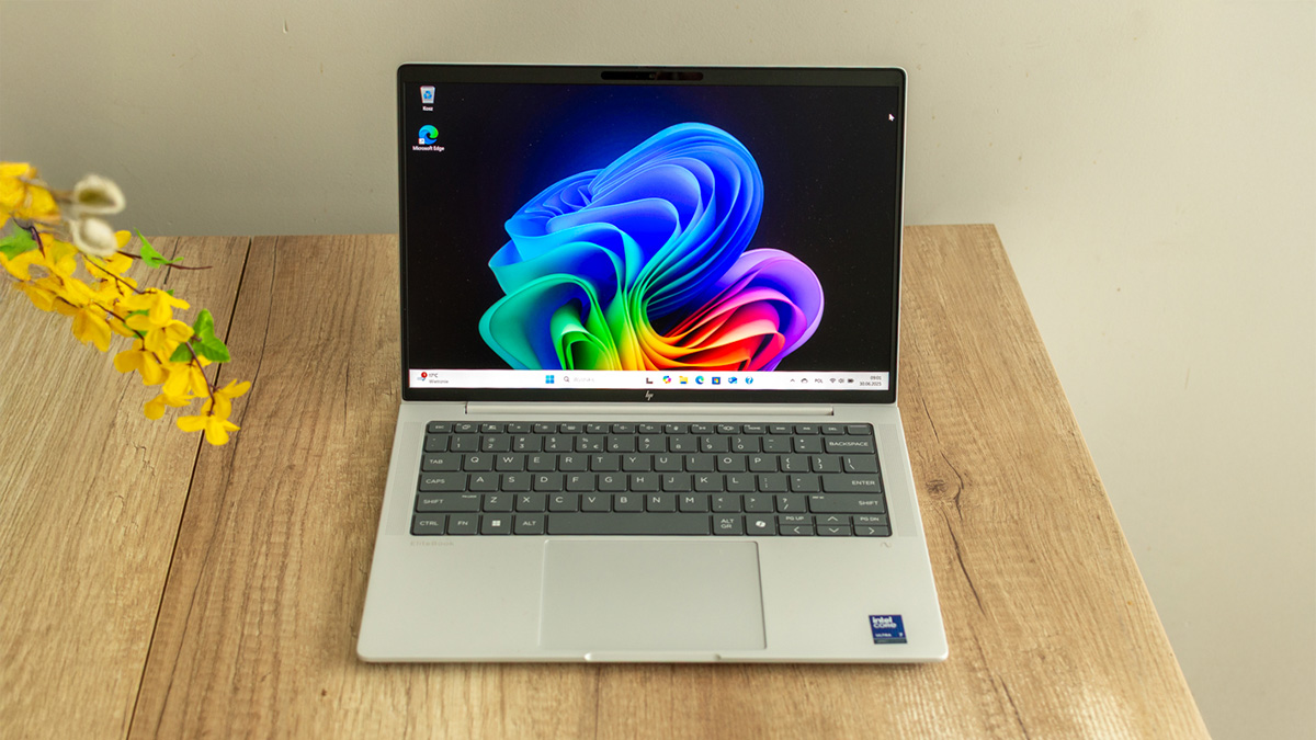 HP EliteBook X G1i 14 AI recenzja